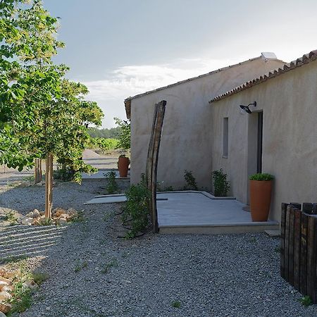 Les Lodges Du Pic Le Triadou Екстериор снимка
