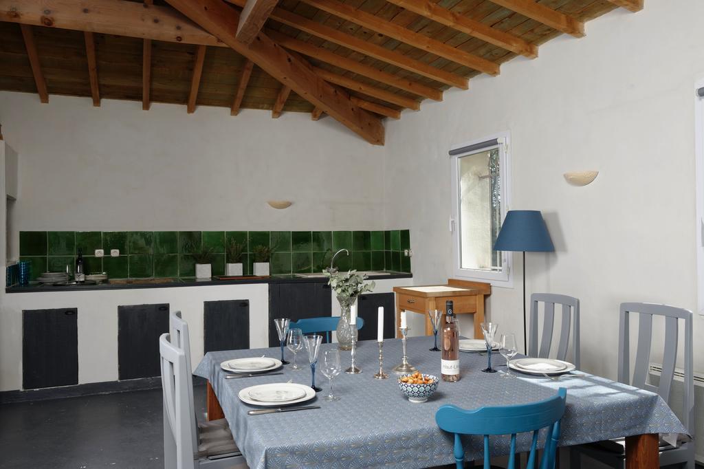 Les Lodges Du Pic Le Triadou Екстериор снимка