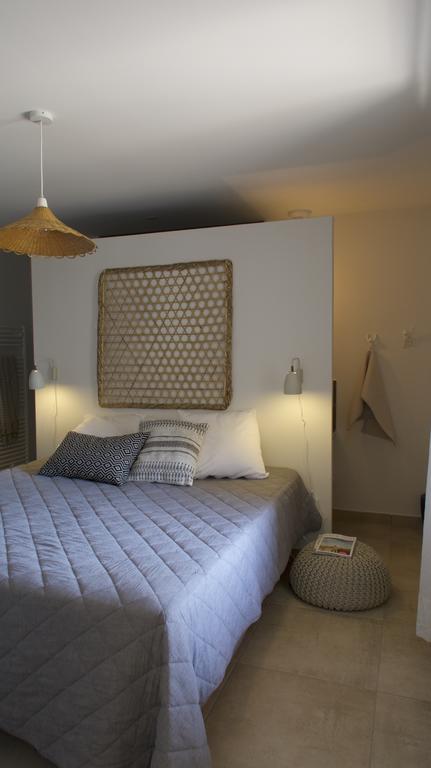 Les Lodges Du Pic Le Triadou Екстериор снимка