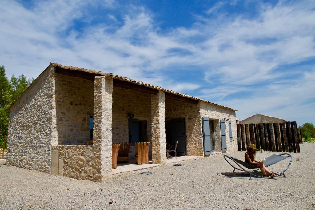 Les Lodges Du Pic Le Triadou Екстериор снимка
